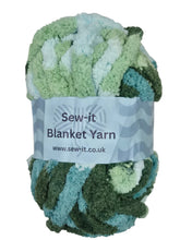 Load image into Gallery viewer, Sew-it Jumbo Chenille Blanket Yarn- 226 Gram-25.6 Metre Length