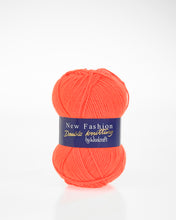 Load image into Gallery viewer, Woolcraft New Fashion Double Knit Yarn 100 Gram Ball