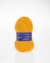 Load image into Gallery viewer, Woolcraft New Fashion Double Knit Yarn 100 Gram Ball
