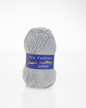 Load image into Gallery viewer, Woolcraft New Fashion Double Knit Yarn 100 Gram Ball