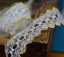 Load image into Gallery viewer, Eyelet Knitting In Lace - Per Metre