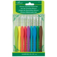 Load image into Gallery viewer, Clover Soft Handle Crochet Hook Set Size- 2mm to 6mm
