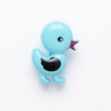 Load image into Gallery viewer, 18mm Shank Painted Chick Buttons
