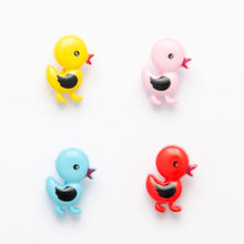 Load image into Gallery viewer, 18mm Shank Painted Chick Buttons

