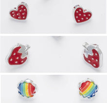 Load image into Gallery viewer, Red &amp; Silver Heart/Strawberry Buttons-12mm &amp; Rainbow Daisy Buttons-11mm
