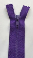 Load image into Gallery viewer, 10&quot; (25cm) Nylon Open Ended Zips
